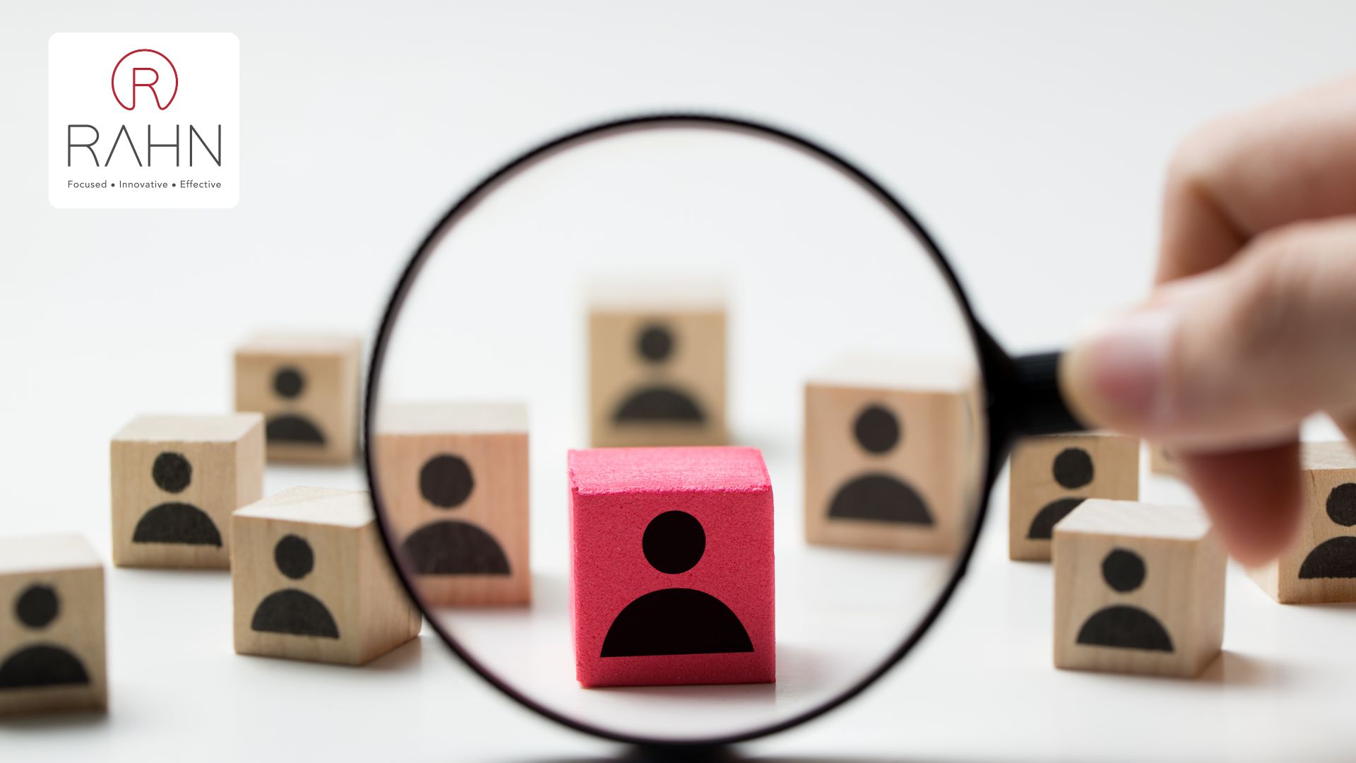 How to Choose the Right IT Recruitment Partner for Financial Services